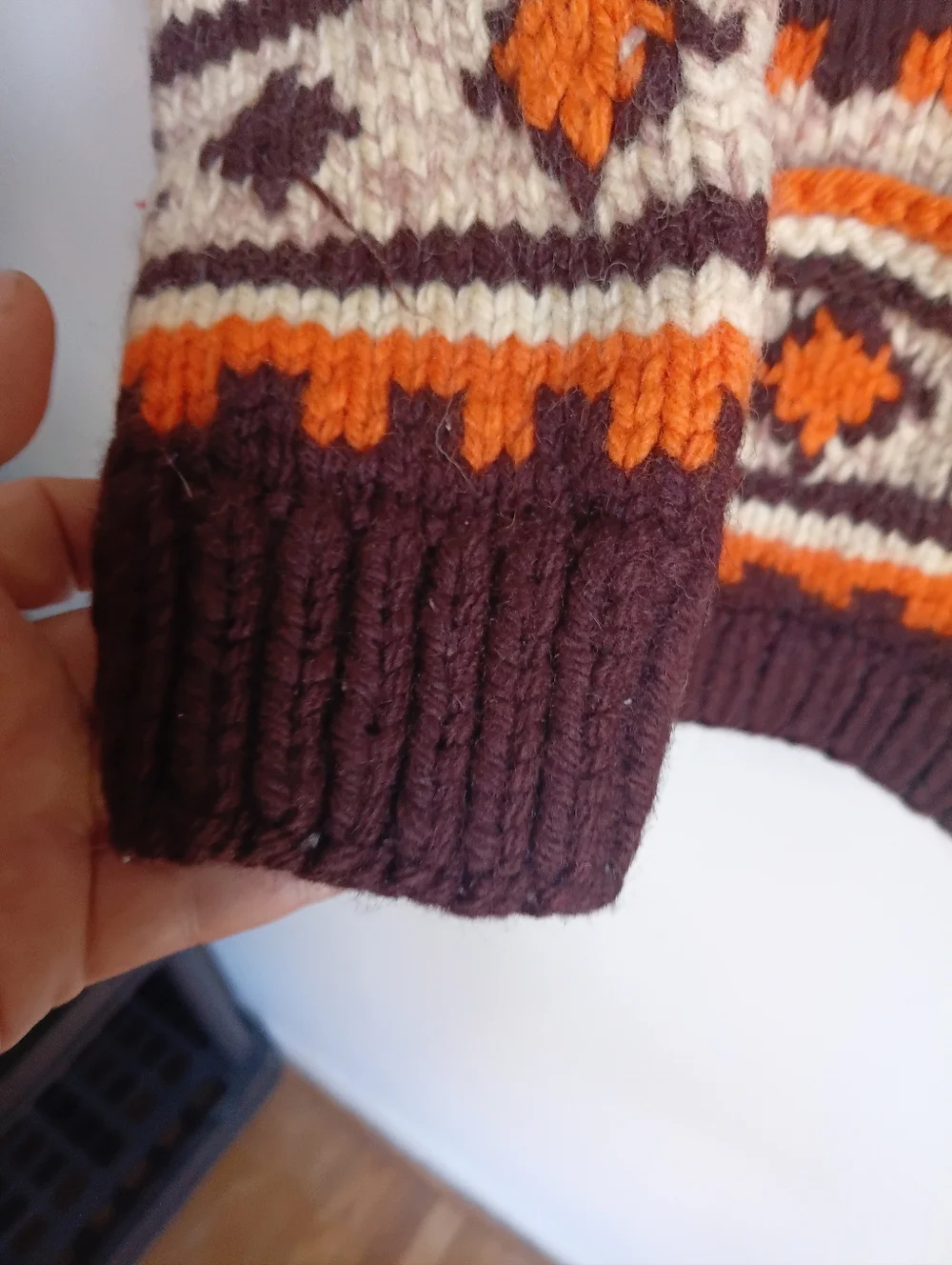 Vintage 50's 60's Handmade Cowichan Style Curling Sweater Small Boho Cottagecore - Picture 9 of 17